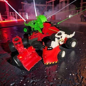 Monster Jam Official Dirt Squad Monster Trucks Scoopz Axel Wedge & Digz A57